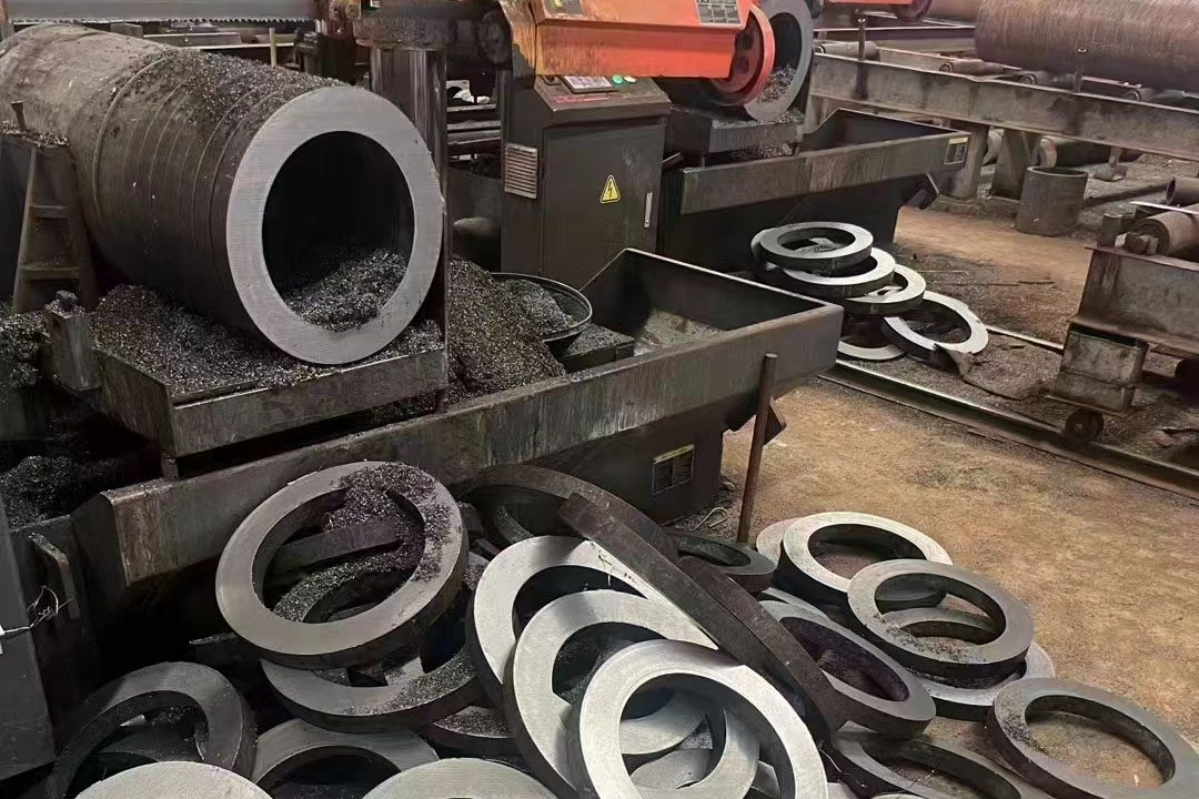 四子王无缝管零切